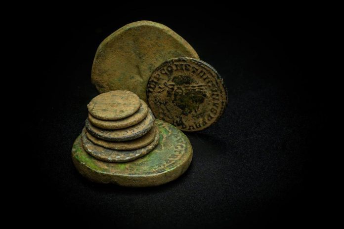 Roman artefacts uncovered during the archaeology excavation at Blackgrounds, Chipping Warden, Northamptonshire